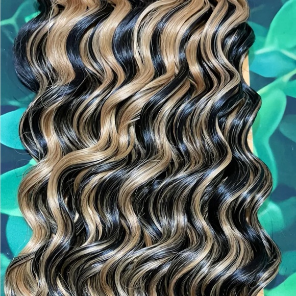 100% Human Hair - Picture 5 of 7